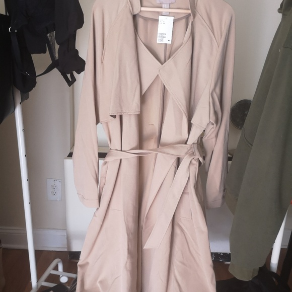 H&M brand new Trench Coat - Picture 1 of 1